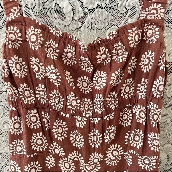 NWT Urban Outfitters Ecote Lovas
Linen Brown Patterned Strappy
Back Jumpsuit - Picture 4 of 15